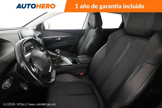 Peugeot 3008 1.2 PureTech Allure - 