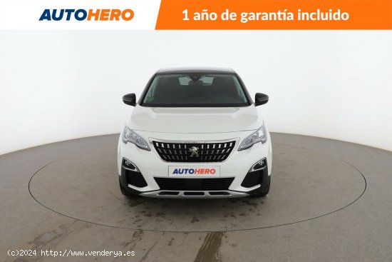 Peugeot 3008 1.2 PureTech Allure - 