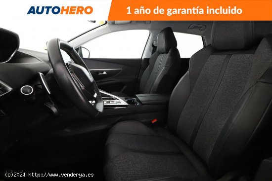 Peugeot 3008 1.2 PureTech Allure - 