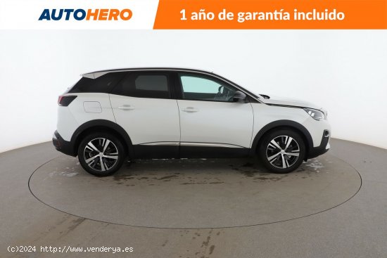 Peugeot 3008 1.5 BñlueHDi Allure - 