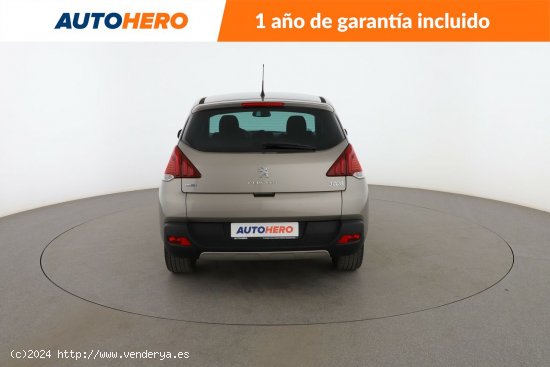 Peugeot 3008 1.6 BlueHDi Style - 