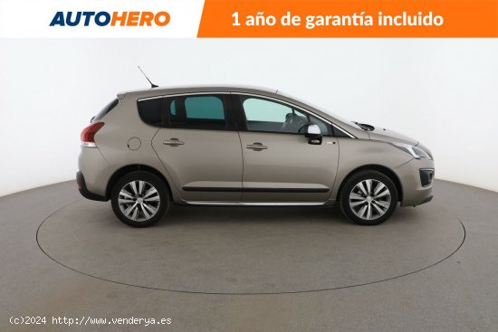 Peugeot 3008 1.6 BlueHDi Style - 