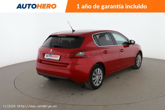 Peugeot 308 1.2 PureTech Allure - 