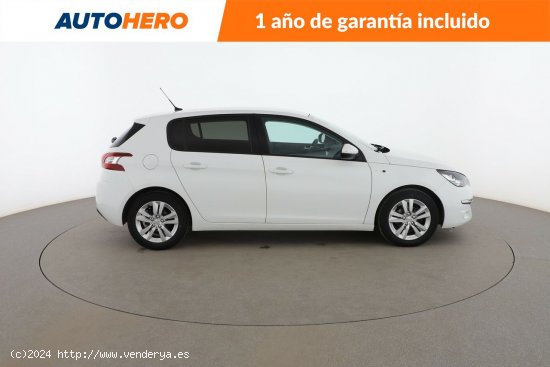 Peugeot 308 1.2 PureTech Style - 