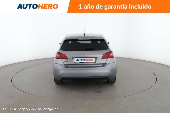 Peugeot 308 1.2 PureTech Style - 