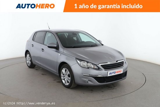 Peugeot 308 1.2 PureTech Style - 