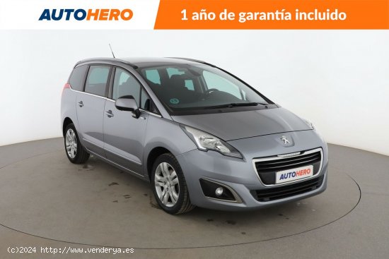 Peugeot 5008 1.2 PureTech Style - 