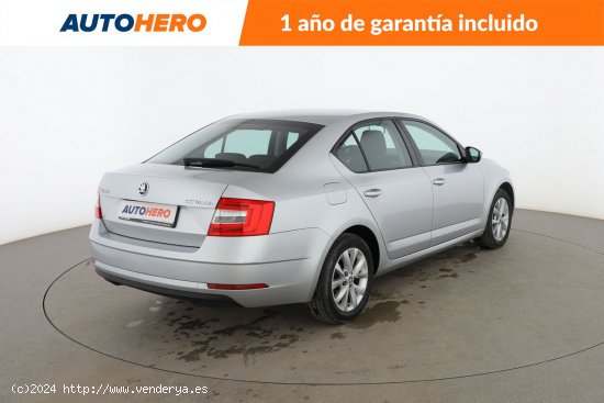 Skoda Octavia 1.6 TDI Ambition - 