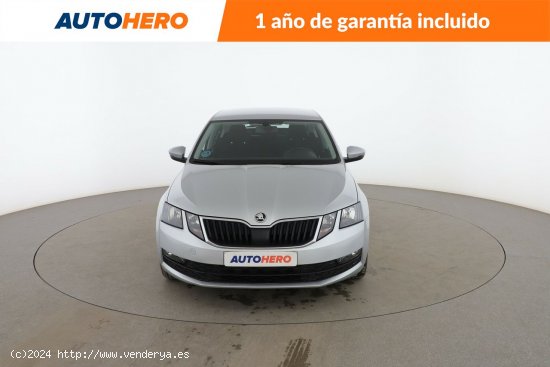 Skoda Octavia 1.6 TDI Ambition - 