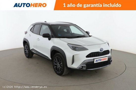 Toyota Yaris Cross 1.5 Hybrid AWD i Adventure - 