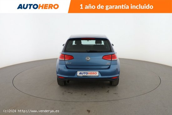 Volkswagen Golf 1.6 TDI Advance - 