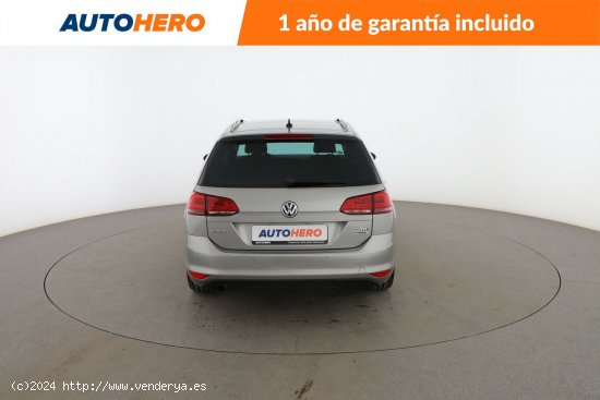 Volkswagen Golf 1.6 TDI Sport BlueMotion DSG - 