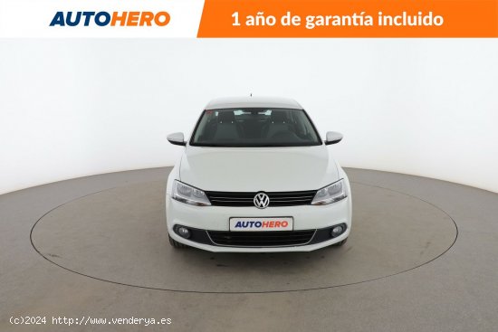 Volkswagen Jetta 2.0 TDI Sport - 