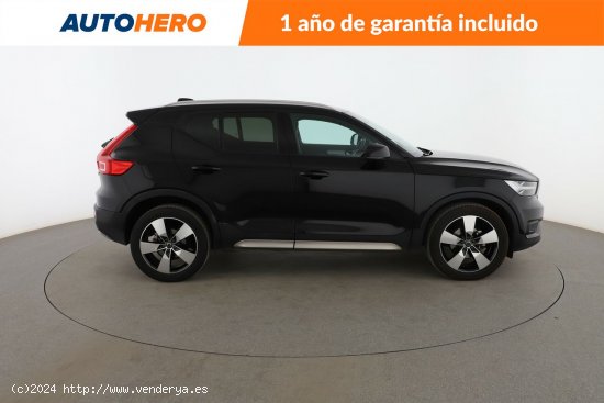 Volvo XC40 2.0 D3 - 