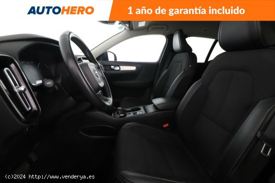 Volvo XC40 2.0 D3 - 