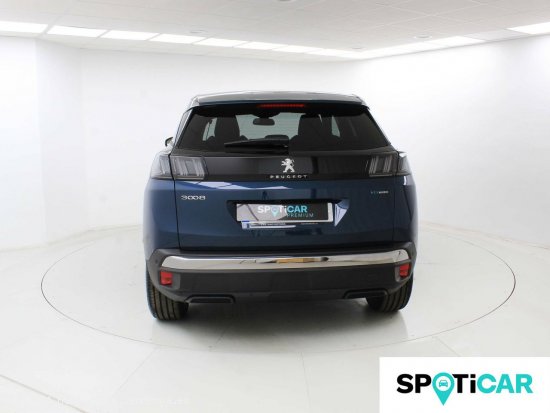 Peugeot 3008  180 e-EAT8 Allure Pack - Málaga