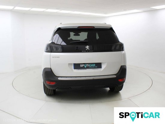 Peugeot 5008  1.2 100KW  eDCS6 Allure Pack - Málaga