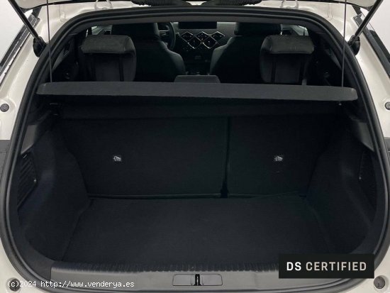 DS Automobiles DS 3 Crossback  50 kW/h  Auto PERFORMANCE LINE+ - Girona