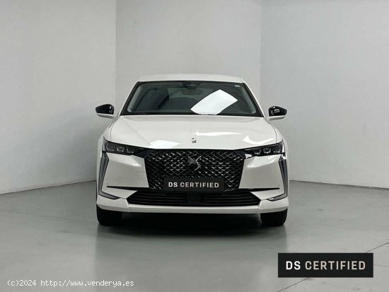 DS Automobiles DS 4  E-TENSE 225 PERFORMANCE LINE + PERFORMANCE LINE+ - Girona