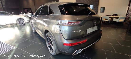 DS Automobiles DS 7 Crossback  1.6 E-Tense 300 PERF. LINE + Auto 4WD Performance Line + - Sevilla