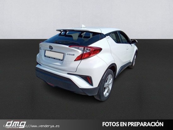 Toyota C-HR 1.8 125H Active 5p. 122Cv - Rubí