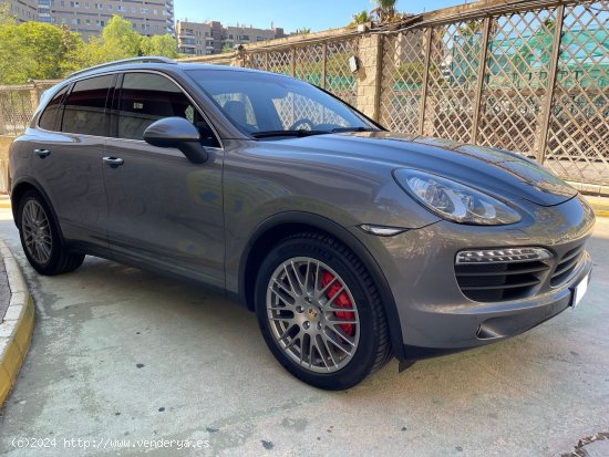 Porsche Cayenne S 4.8 V8 400CV NACIONAL - Barcelona