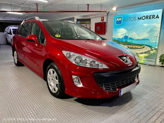 Peugeot 308 SW 1.6 Hdi Envy 92cv. Pocos KM !!! Como nuevo !!! - Barcelona