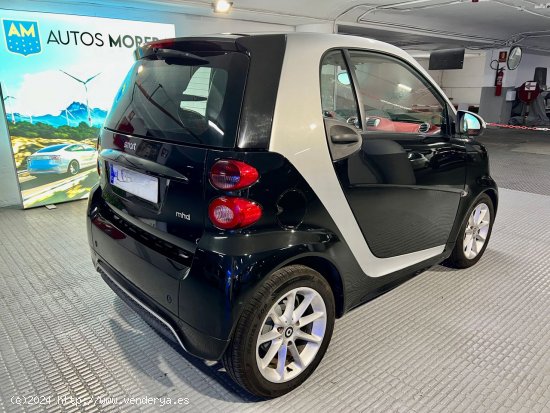 Smart Fortwo Fortwo 71cv Passion. A toda prueba. Pocos km. - Barcelona