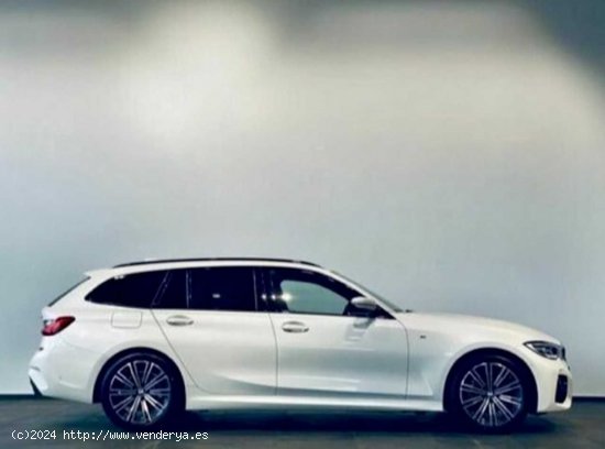 BMW Serie 3 320 I TOURING M - Madrid