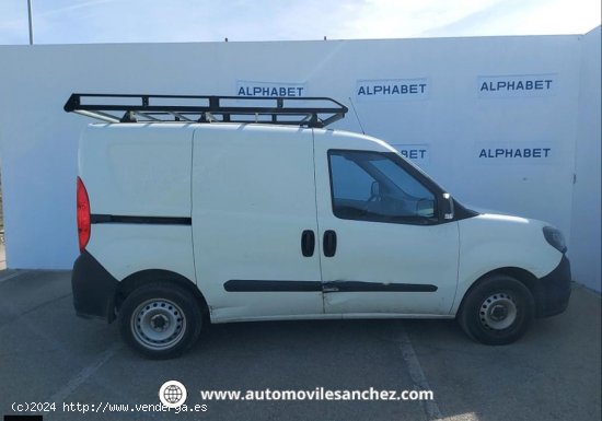 Fiat Doblo 1.3MJET FURGON - Santa Coloma de Gramanet