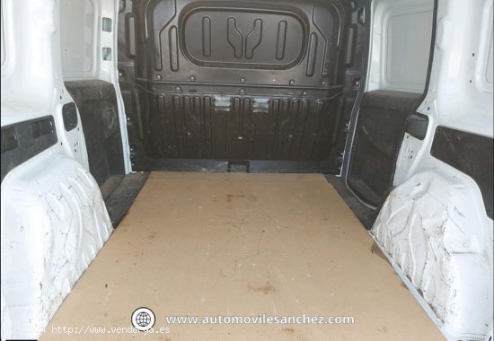 Fiat Doblo 1.3MJET FURGON - Santa Coloma de Gramanet