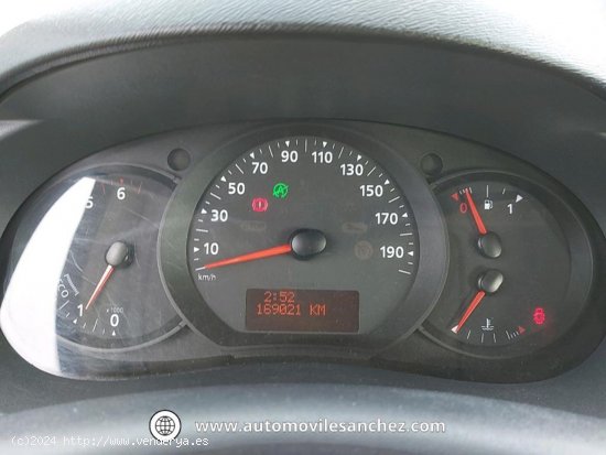 Renault Kangoo 1.5Dci COMBI-5 - Santa Coloma de Gramanet