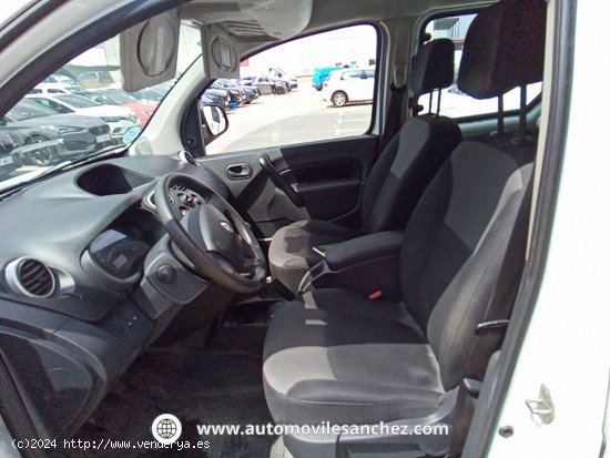 Renault Kangoo 1.5Dci COMBI-5 - Santa Coloma de Gramanet