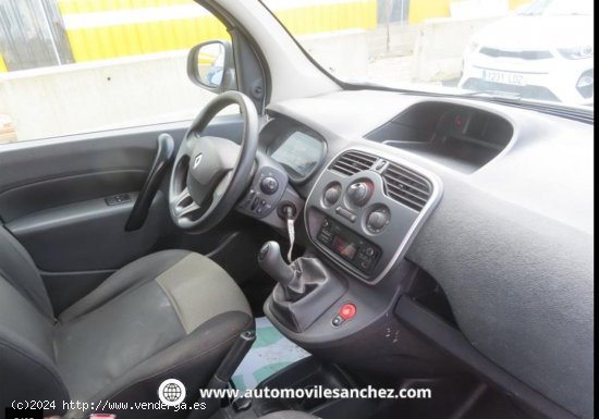 Renault Kangoo 1.5Dci FURGON - Santa Coloma de Gramanet