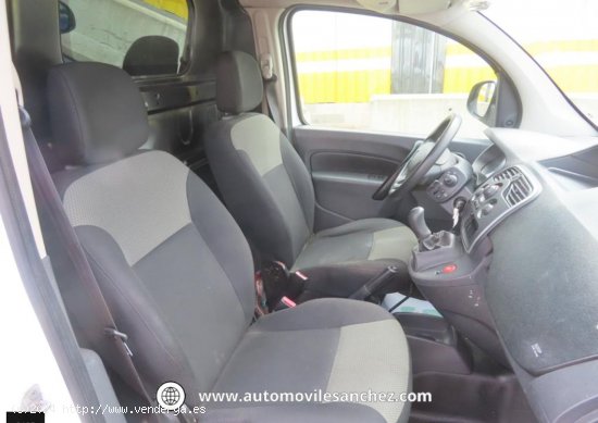 Renault Kangoo 1.5Dci FURGON - Santa Coloma de Gramanet