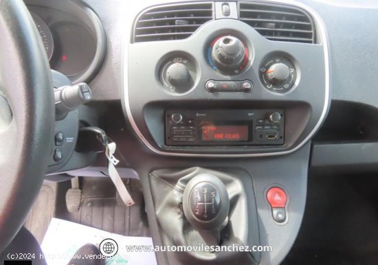 Renault Kangoo 1.5Dci FURGON - Santa Coloma de Gramanet