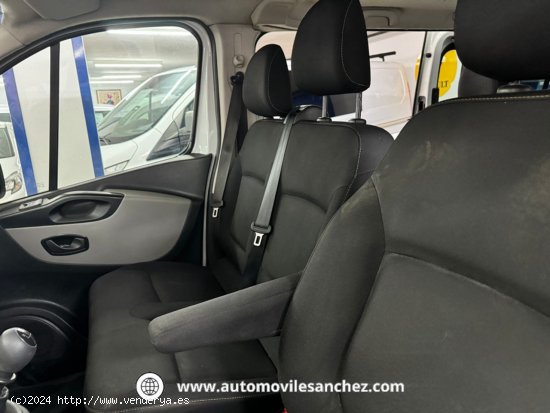 Renault Trafic 1.6Dci COMBI-9 - Santa Coloma de Gramanet