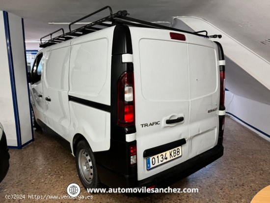 Renault Trafic 1.6Dci FURGON - Santa Coloma de Gramanet