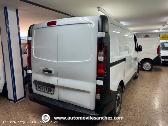 Renault Trafic 1.6Dci FURGON - Santa Coloma de Gramanet