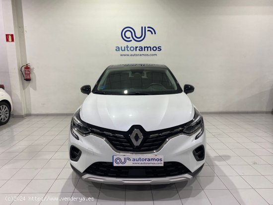 Renault Captur Fast Track TCe 140CV GPF Micro Híbrido 140 CV 2022 18.347 Km Híbrido (Gasolina) Man