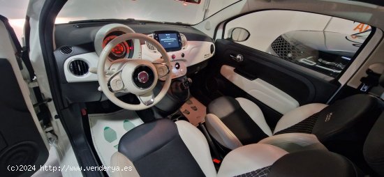 Fiat 500 1.0 Hybrid DOLCEVITA 2022 APPLE CARPLAY-CLIMA-TECHO PANORAMICO - Mataró