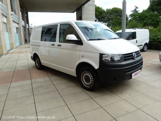 Volkswagen Transporter VOLKSWAGEN Transporter Kombi Corto T.Medio 2.0 TDI 140cv 2.8T muy muy bien cu