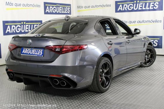 Alfa Romeo Giulia 2.9T V6 510cv Quadrifoglio Nacional - Madrid