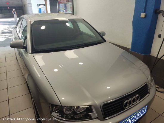 Audi A4 1.8T Multitronic AUT 163cv - Madrid