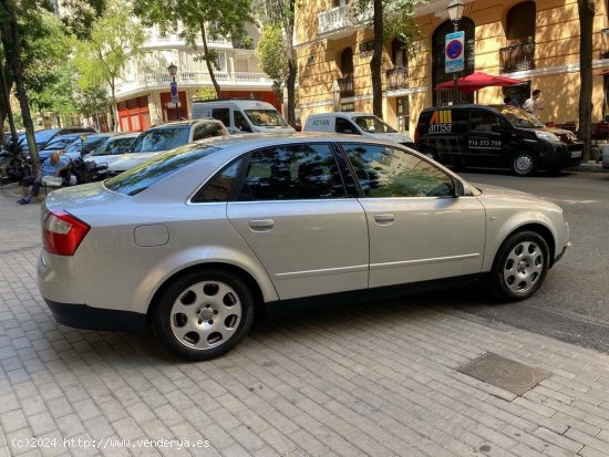 Audi A4 1.8T Multitronic AUT 163cv - Madrid