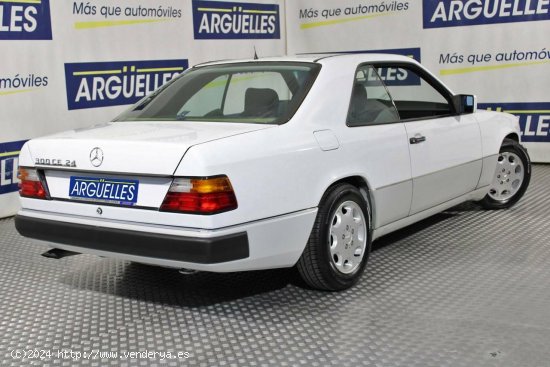 Mercedes CLE 300 CE 24 231cv Manual - Madrid