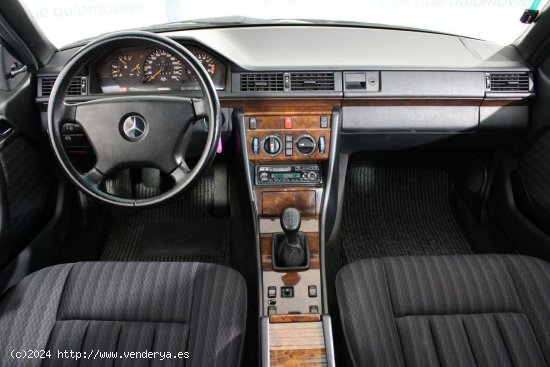 Mercedes CLE 300 CE 24 231cv Manual - Madrid