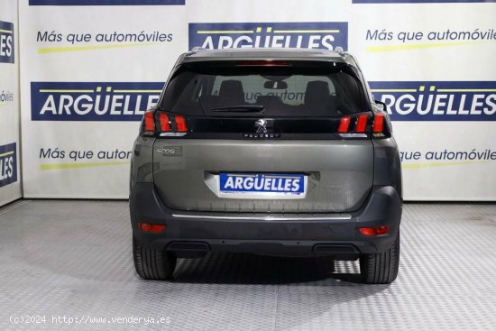 Peugeot 5008 1.6 Blue HDI Allure 7Plazas 120cv - Madrid