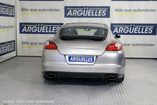 Porsche Panamera 4 300cv PDK - Madrid