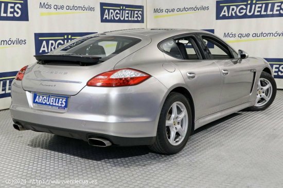 Porsche Panamera 4 300cv PDK - Madrid